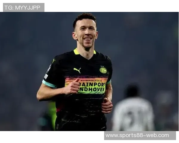 埃因霍温主帅确认佩里西奇将留队消除与国米的转会传闻